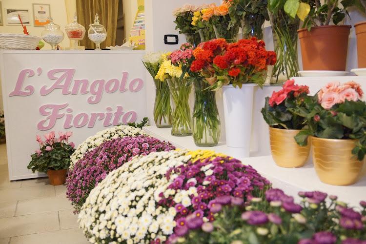 L'Angolo Fiorito Oria Angoli Verdi